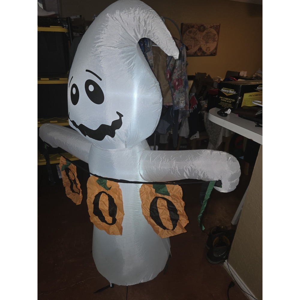 Halloween Spooky Ghost Inflatable 5.3ft LED Light Up Yard Decoration BOO Banner - Picture 2 of 8